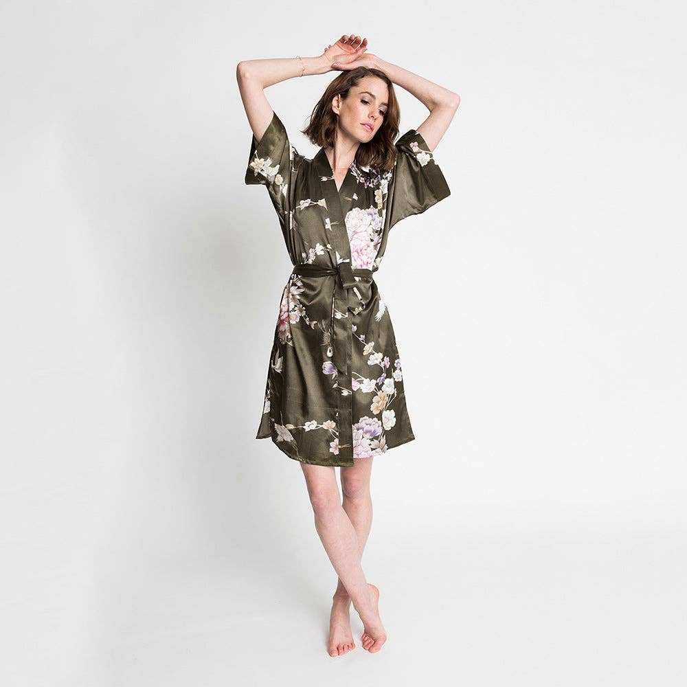 KIM+ONO Chrysanthemum & Crane Women's Short Kimono Robe