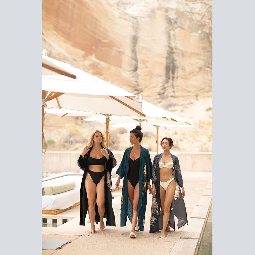 KIM+ONO Peony & Butterfly Women's Long Kimono Robe