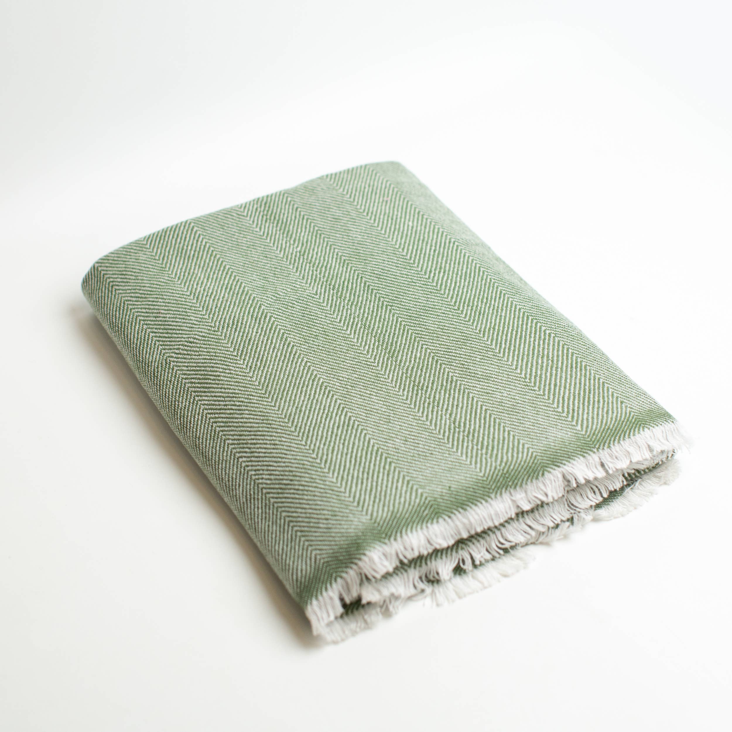 Art Himalayan Trading Reversible Cashmere Wool Throw Blanket / Herringbone Pattern / Green & White