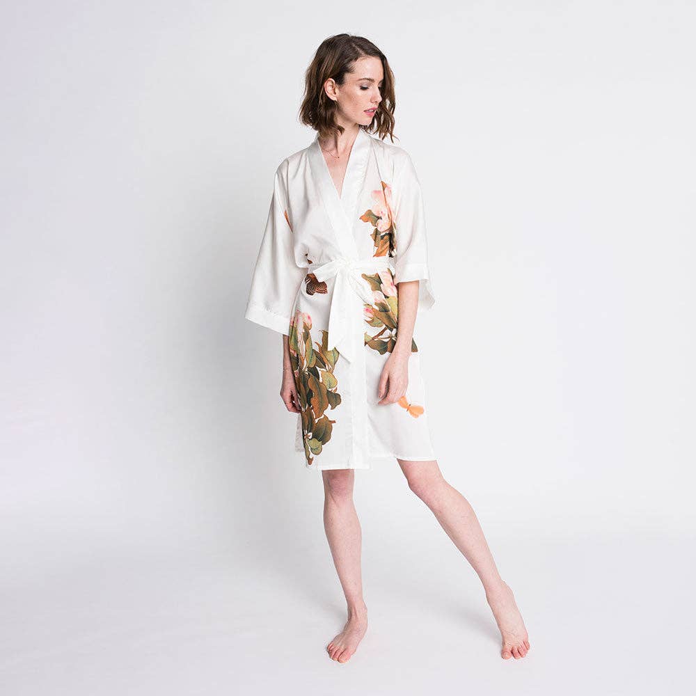 KIM+ONO Peony & Butterfly Women's Short Kimono Robe