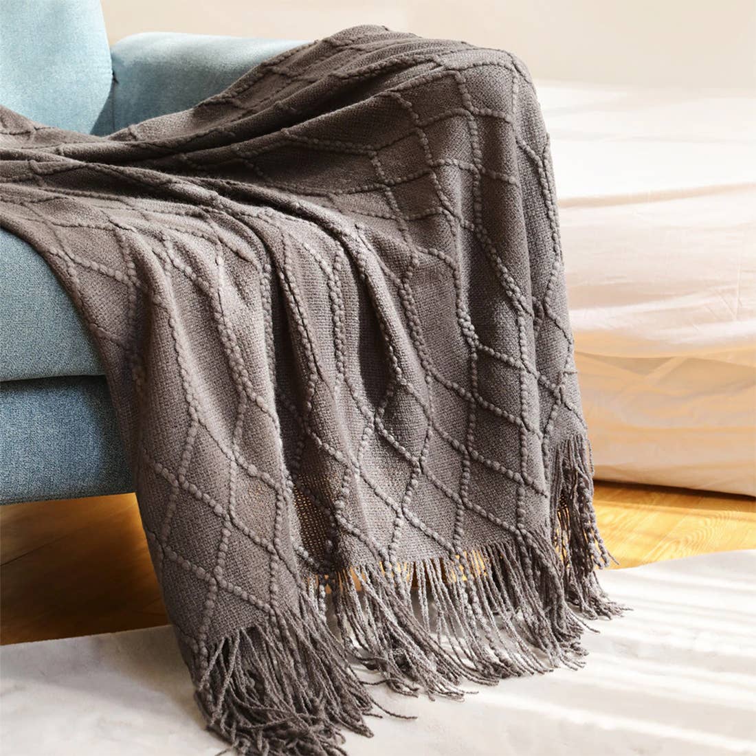 Fennco Styles Rhombus Diamond Knit with Tassel Trim Throw Blanket