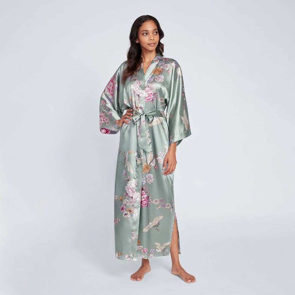 KIM+ONO Chrysanthemum & Crane Women's Long Kimono Robe