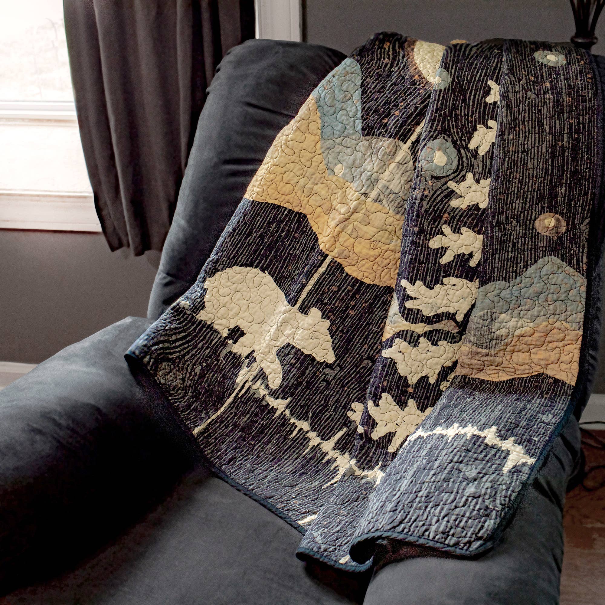 Donna Sharp Moonlit Bear Quilted Throw Blanket