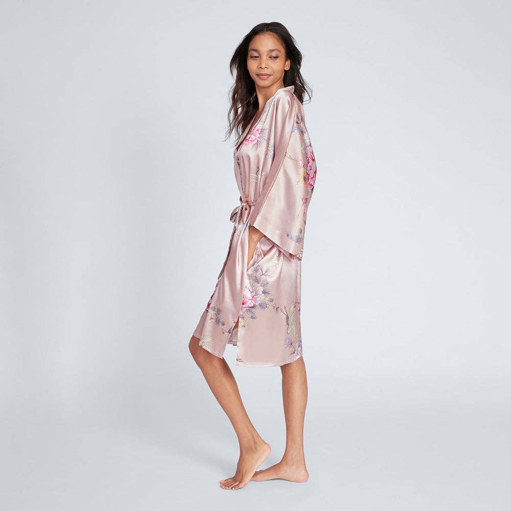 KIM+ONO Chrysanthemum & Crane Women's Short Kimono Robe