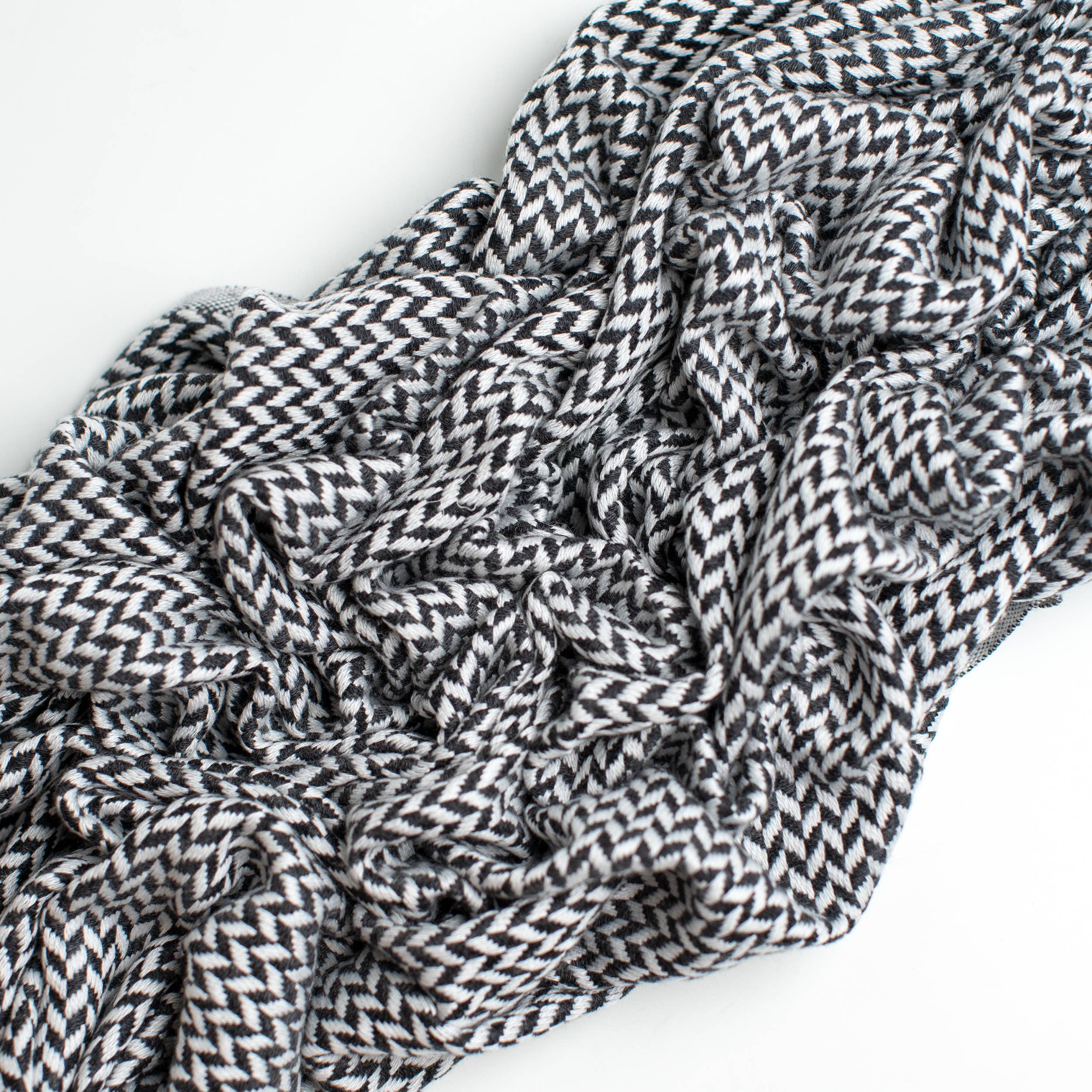 Art Himalayan Trading Reversible Cashmere Wool Throw Blanket / Chevron Pattern / Black & White