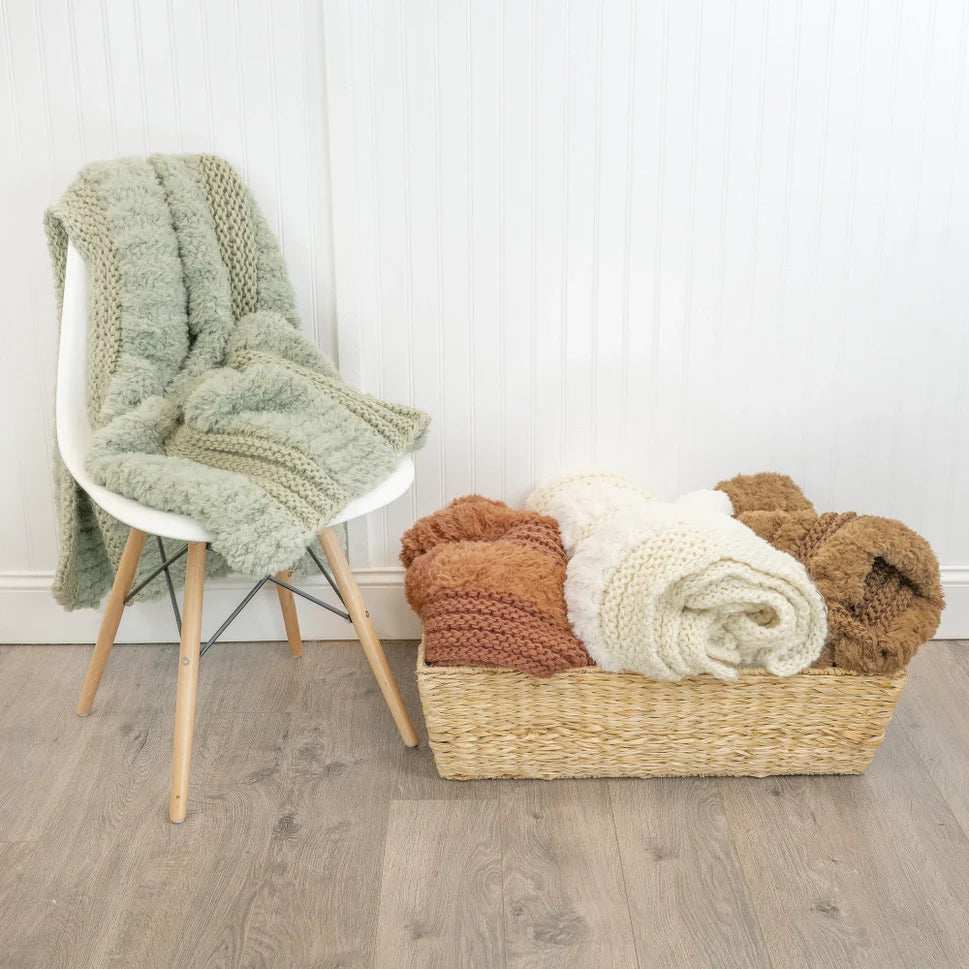 Donna Sharp Plush Knit Throw Blanket