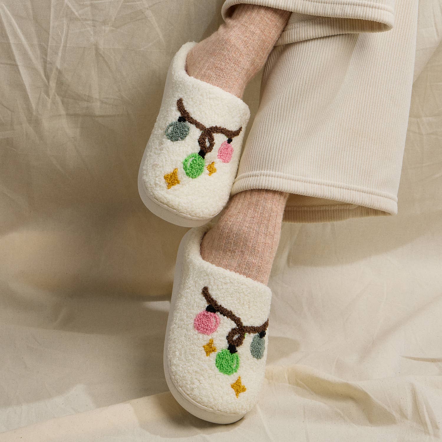 Frem Christmas Lights & Stars Ultra-Soft Holiday Mule Slippers