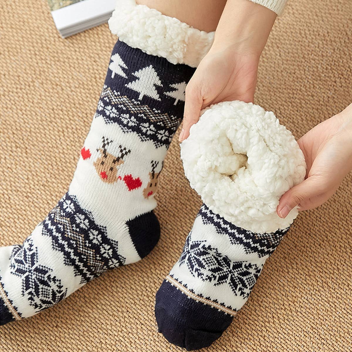 ACCITY Holidays Reindeer & Heart Plush Sherpa Lined Slipper Socks