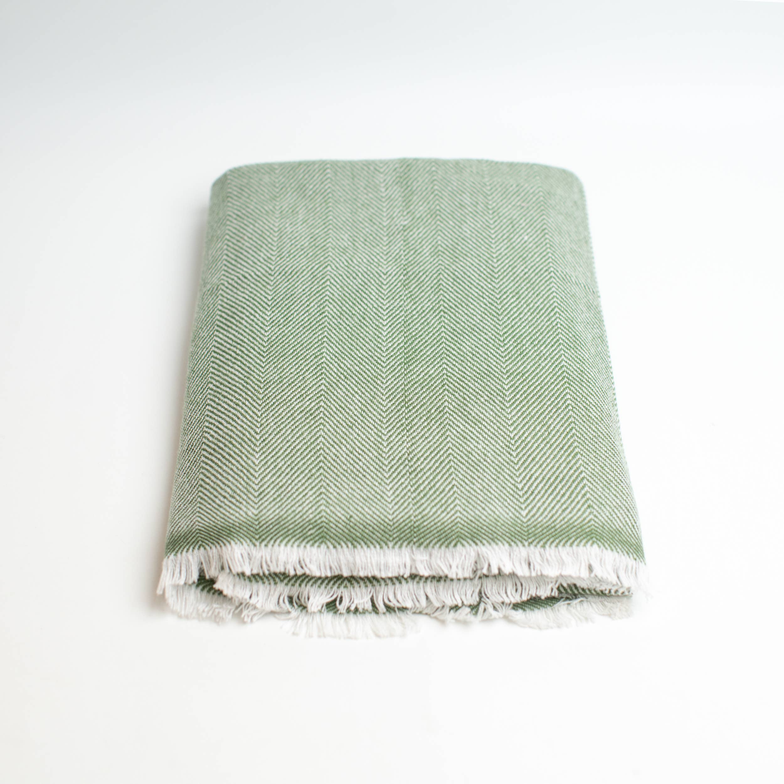 Art Himalayan Trading Reversible Cashmere Wool Throw Blanket / Herringbone Pattern / Green & White