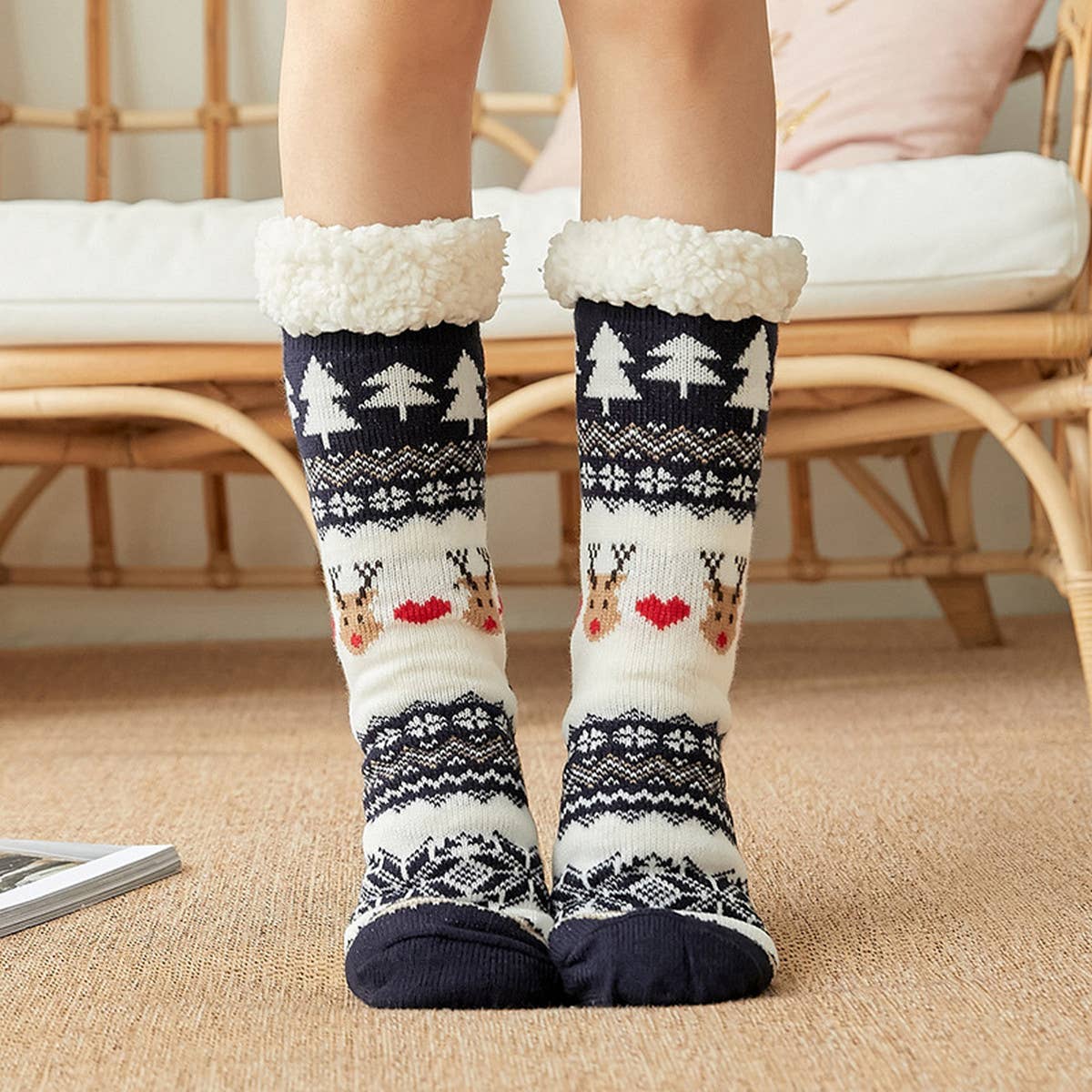 ACCITY Holidays Reindeer & Heart Plush Sherpa Lined Slipper Socks
