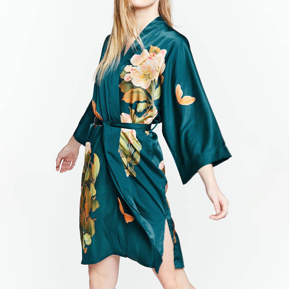 KIM+ONO Peony & Butterfly Women's Short Kimono Robe