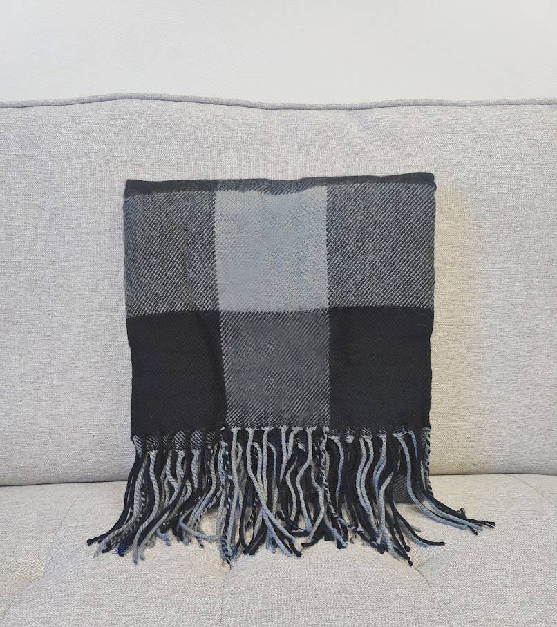 Fennco Styles Buffalo Plaid with Tassel Trim Throw Blanket